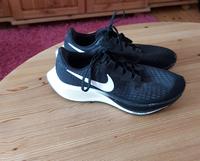 Schuhe Nike Gr. 39 Berlin - Lichtenberg Vorschau