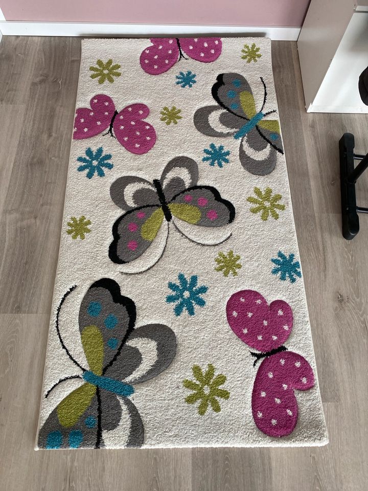 Teppich 80x150 Kinderzimmer Schmetterlinge in Höpfingen