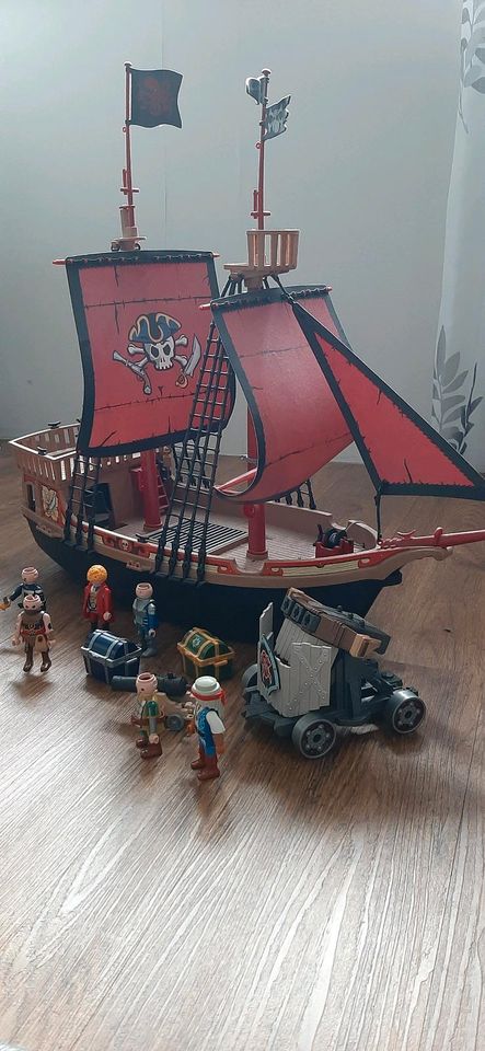 Playmobil Piratenschiff in Garrel