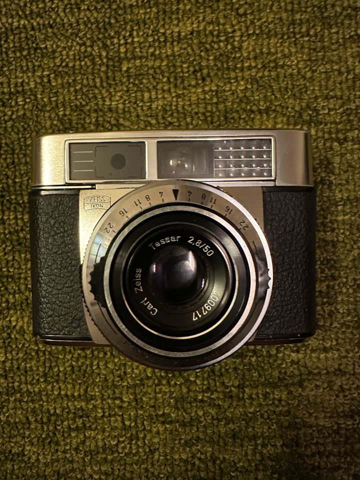 Zeiss Ikon Contessa LKE Fotoapparat in Garbsen