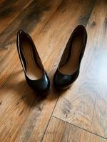 Street, schwarz, Pumps, High Heels, lack, Stiletto, hoch, 38 neu Brandenburg - Hennickendorf Vorschau