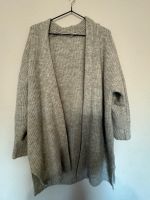 Verkaufe Strickjacke Größe L Niedersachsen - Varel Vorschau