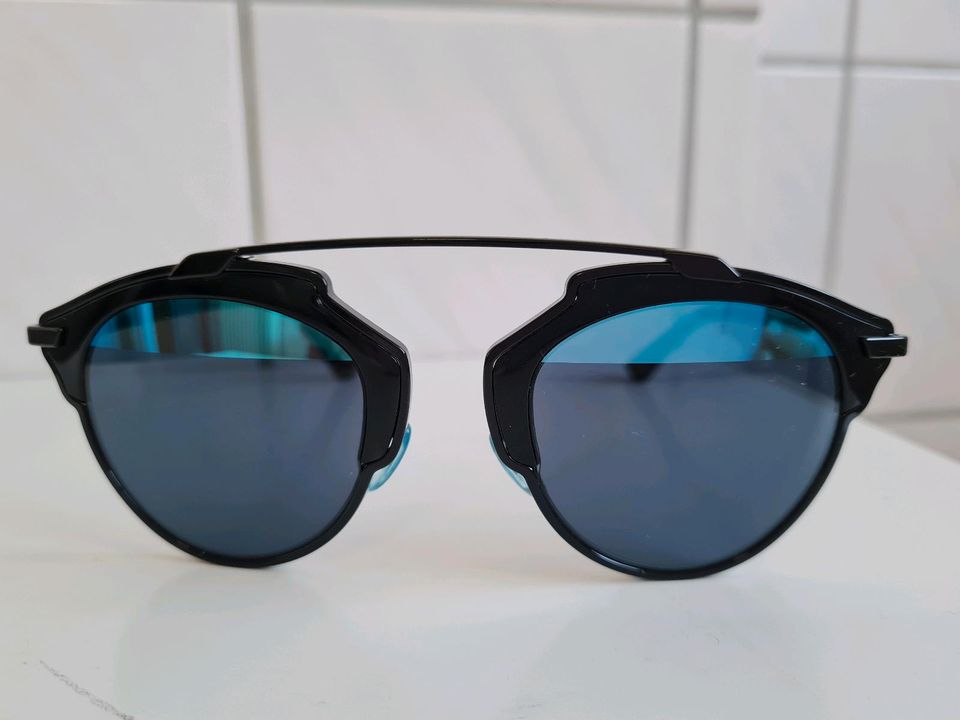 Sonnenbrille von Dior in Herrenberg