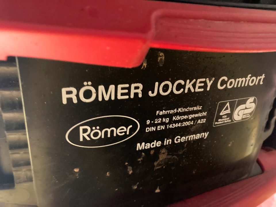 Römer Comfort Kindersitz fürs Fahrrad in Glashütten