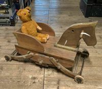 Schaukel-/ Rollenpferd Vintage Holzpferd antikes Kinderspielzeug Bayern - Goldbach Vorschau