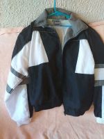 Kinder  Sport Jacke.Grösse 152 cm Baden-Württemberg - Mühlhausen-Ehingen Vorschau