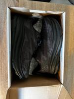 HOKA Clifton 9 Gr.42 NEU Köln - Porz Vorschau