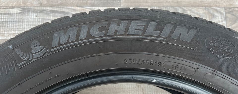 2x235/55 R19 101V Michelin Latitude Sommerreifen DOT4118 5,5mm in Solingen