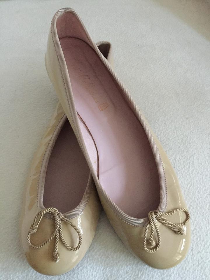 Ballerinas Pretty Ballerina 41  beige Lackleder neuwertig in München
