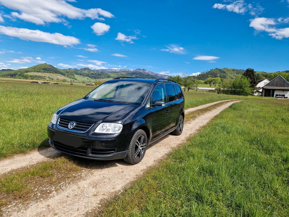 VW Touran 1,9 TDI in Freiburg im Breisgau