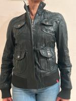 edc Damenlederjacke Gr. M, dunkelgrün, Knittereffekt, neuwertig Roßleben-Wiehe - Wiehe Vorschau