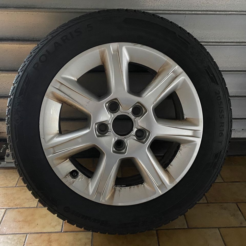 Orginale 16 Zoll Audi A3 Alufelgen 205/55R16 Winterreifen in Remscheid