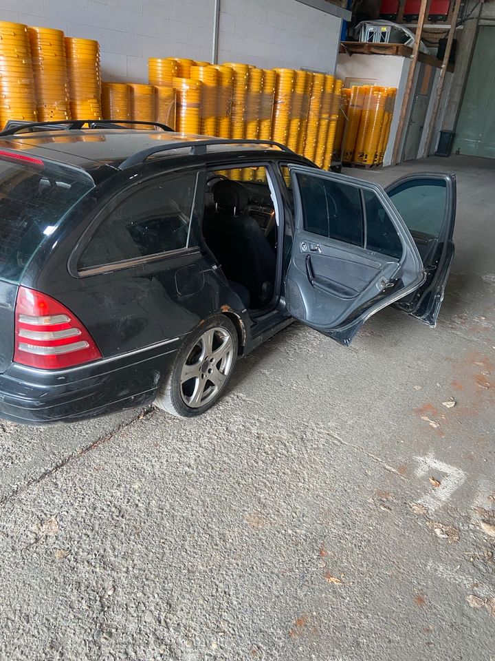 Mercedes c270 Avantgarde w203 Diesel in Dornhan