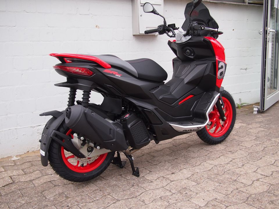 Aprilia SR GT 200 in Hannover