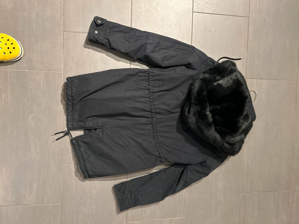 Escada Mantel/Jacke schwarz Gr 38 Kragen mit Kaninchenfell in München