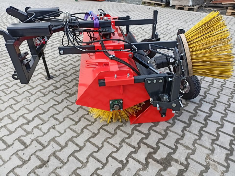 Kehrmaschine Kehrbürste 1,8 m Seitenbesen Stapler Euro Traktor in Görlitz