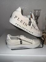 Schöne sneaker in weiß Niedersachsen - Glandorf Vorschau