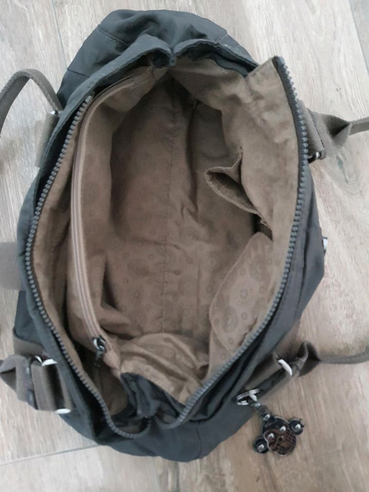 Kipling Handtasche Original, braun, sehr guter Zustand in Mühlheim an der Donau