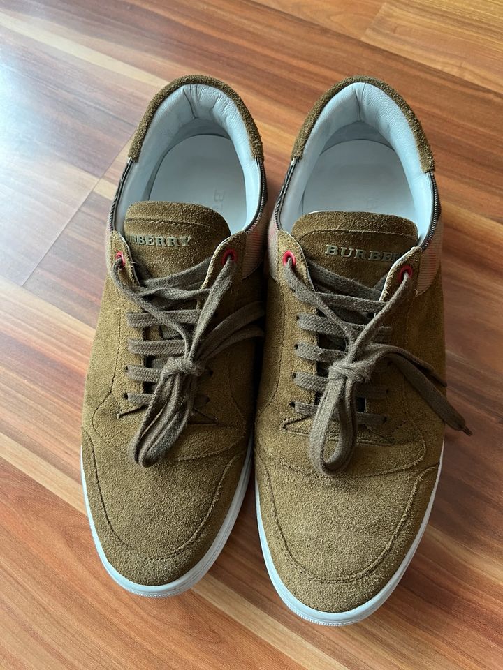 Burberry Schuhe Sneaker Reeth 41 in Berlin