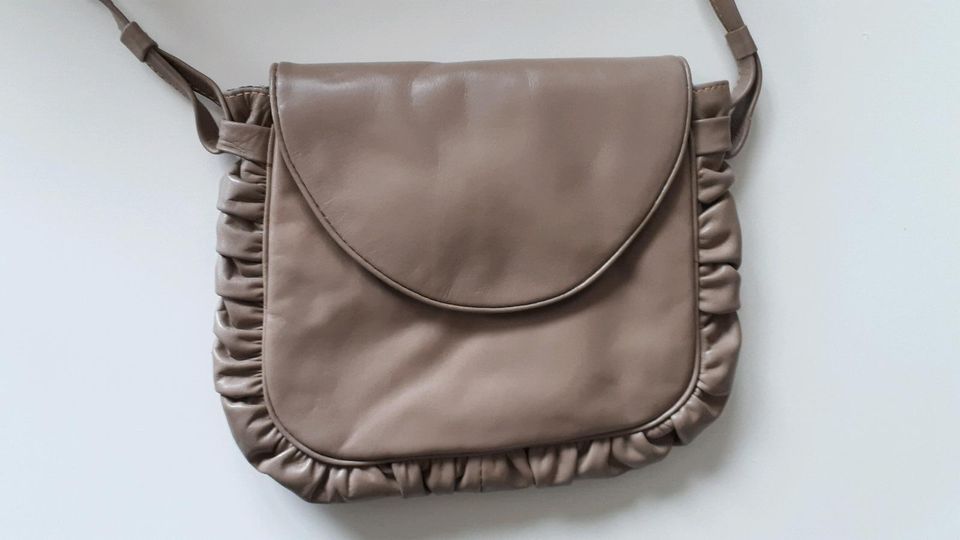 Vintage Retro Tasche Handtasche Umhängetasche Nude in Heinsberg