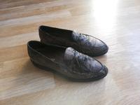 Vivalei Slipper Schuhe Damen Gr. 38 Schlangenoptik Bayern - Forchheim Vorschau