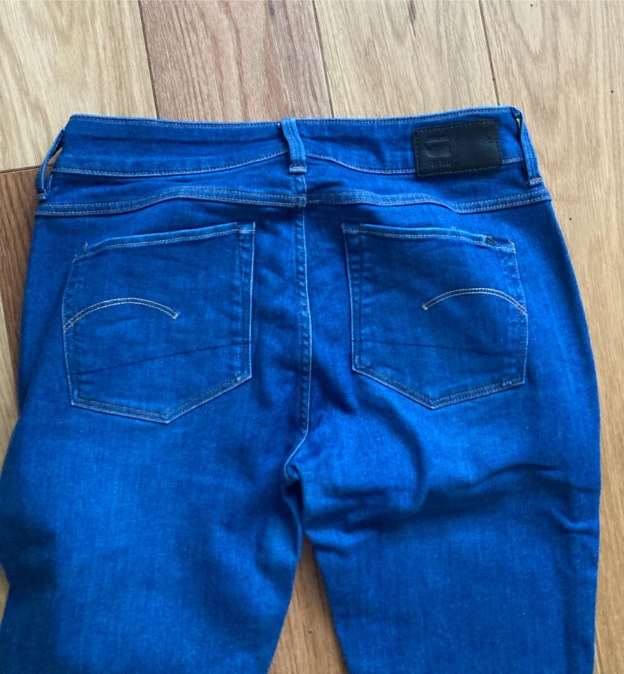 G-Star raw Jeans Gr. 26 Modell 3301 in Dieburg