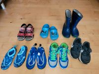 Schuhe in 26 - Sandalen, Sneaker, Badeschuhe, clogs, Gummiestiefe Brandenburg - Schönefeld Vorschau