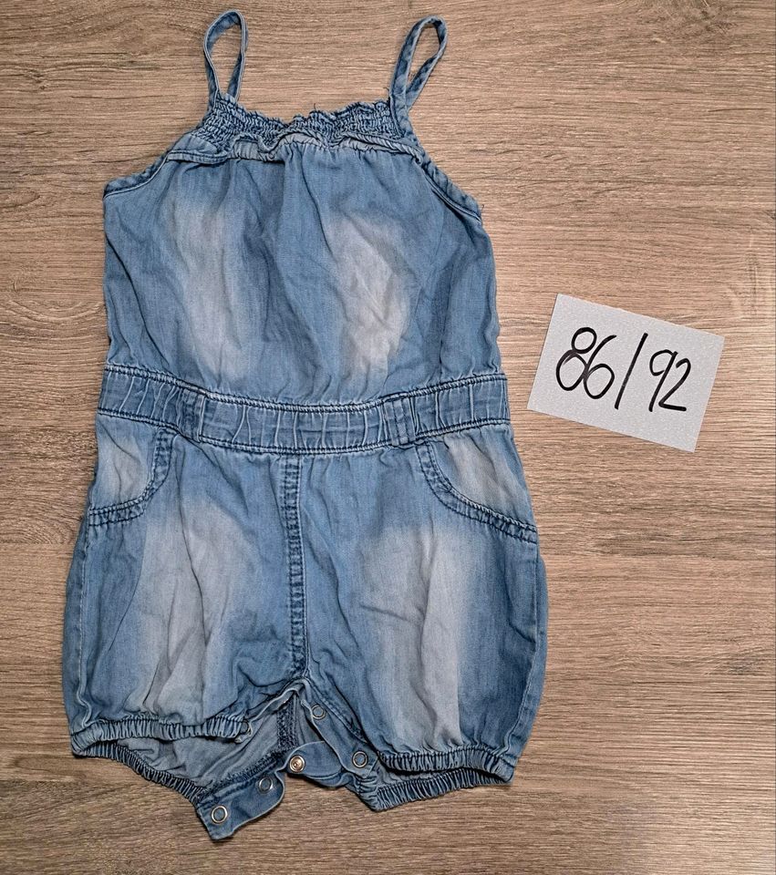 Kleid mädchen Paket bluse Onzy in Wuppertal