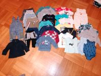 Kleiderpaket Jungen Größe 74 Pullover T-Shirt Hose Hemd Strampler Baden-Württemberg - Kornwestheim Vorschau