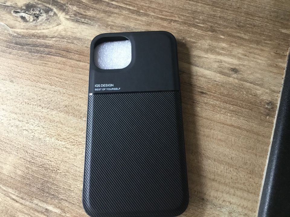 Magnetische Silikon Case iPhone 13 schwarz   Neu in Bonn