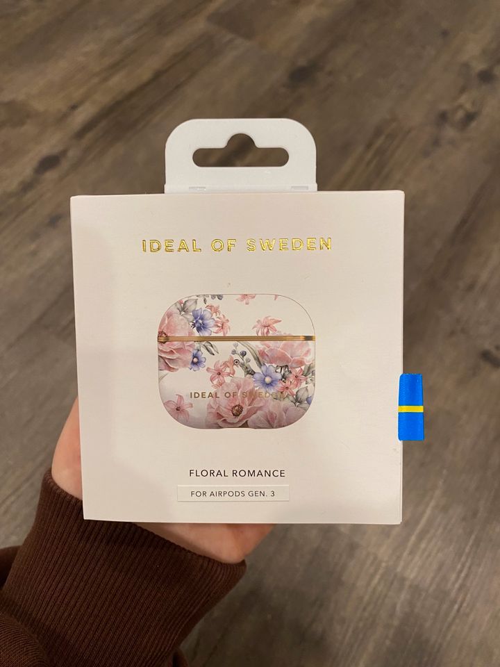 AirPod Case Ideal of Sweden in Elmlohe