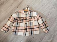 niedliche Übergangsjacke von Hailys Gr. 134/140 Niedersachsen - Hambühren Vorschau