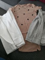 2 langarmshirts Next 98 neu 1 Kurzarm Body 98 h&m 2 Shirts 104 Baden-Württemberg - Heilbronn Vorschau