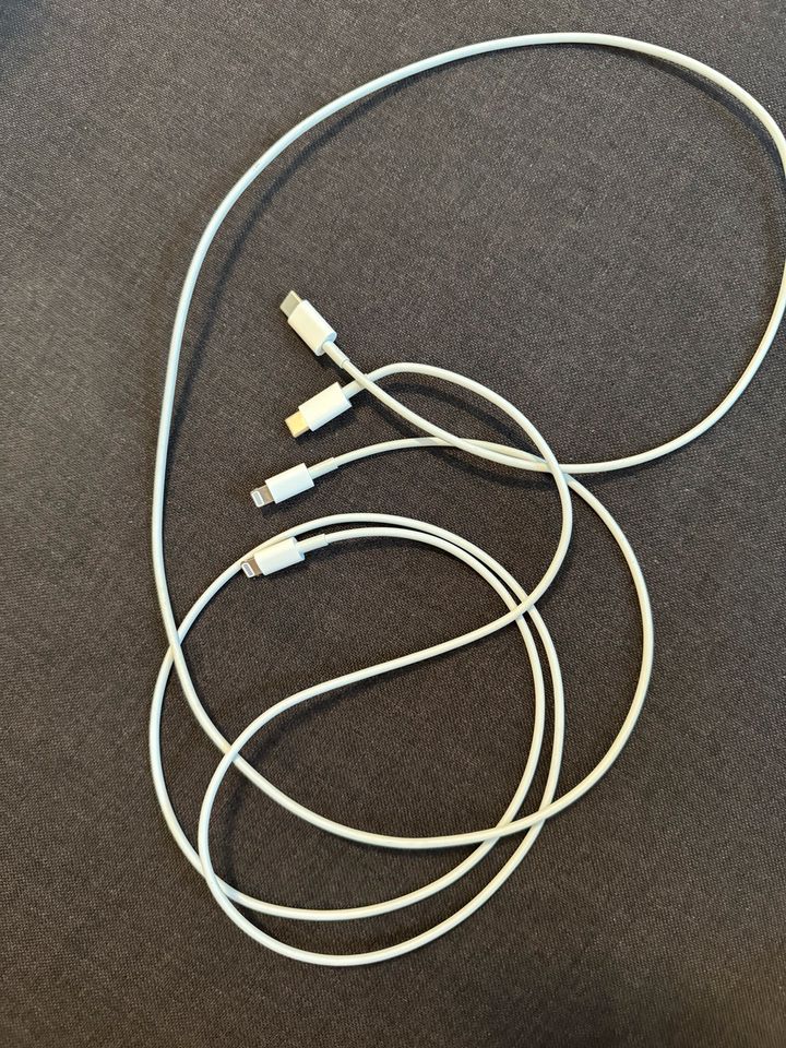 iphone ladekabel zu lightning 2x in München