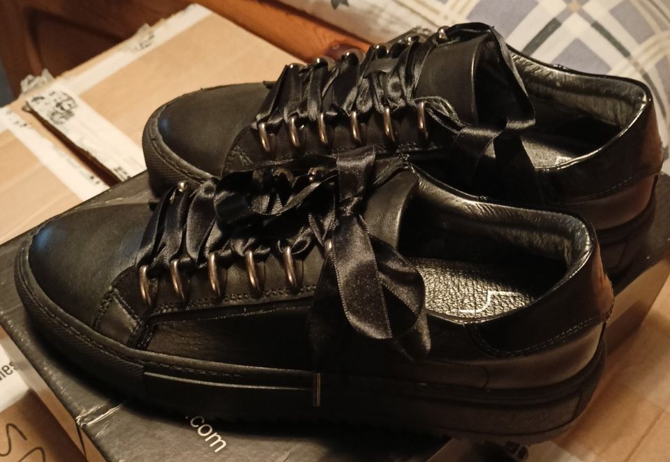 HIP SHOE STYLE D1440 black Gr. 37 Damen Leder Sneaker in Regen
