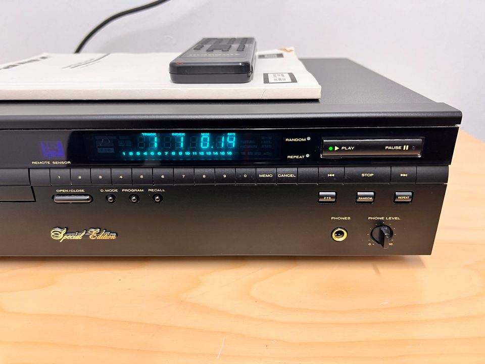 Marantz CD-72 SE High-End CD Player in Windeck