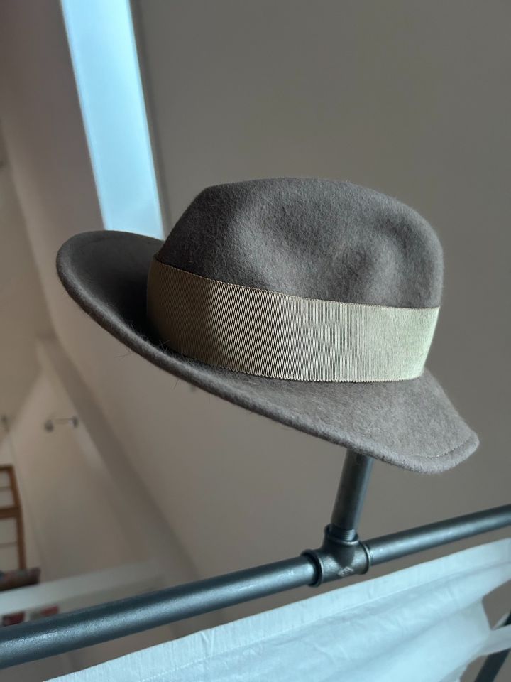 Damenhut Beige,, Gr.56 in Dießen