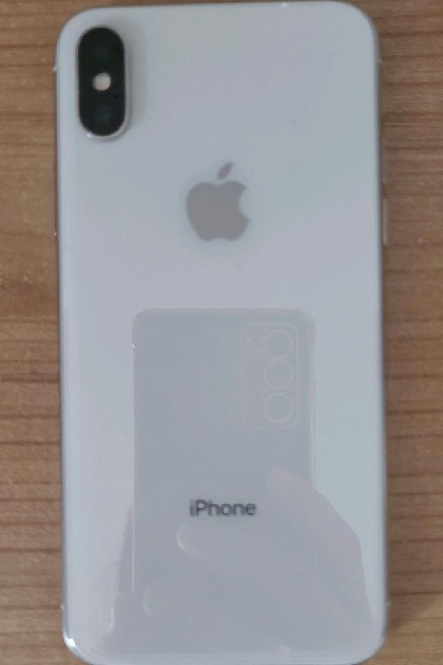 Iphone X -64 GB mit einem Defekt in Welver