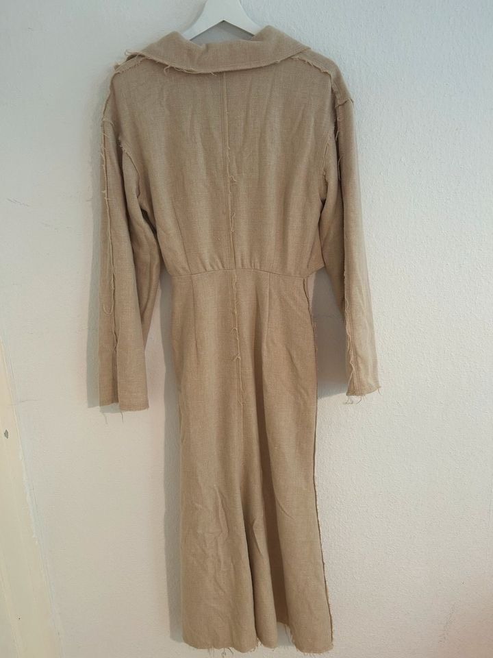 Nanushka Alpaca Maxikleid Kleid beige in Hannover