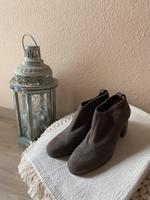 Unisa Absatz Stiefeletten Schuhe High Heels beige Rheinland-Pfalz - Worms Vorschau