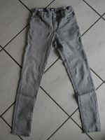 Graue Jack&Jones-Kinder-Jeans (Größe 158) Baden-Württemberg - Graben-Neudorf Vorschau