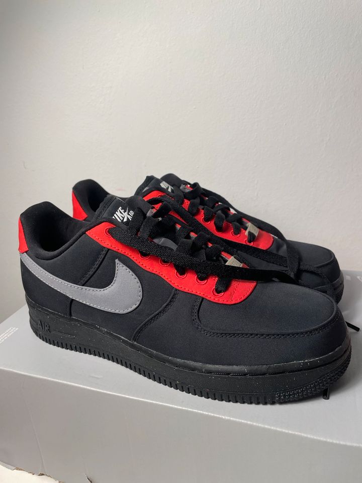 Nike Air Force 1 Sneaker Gr. 40 NEU schwarz rot in Aachen