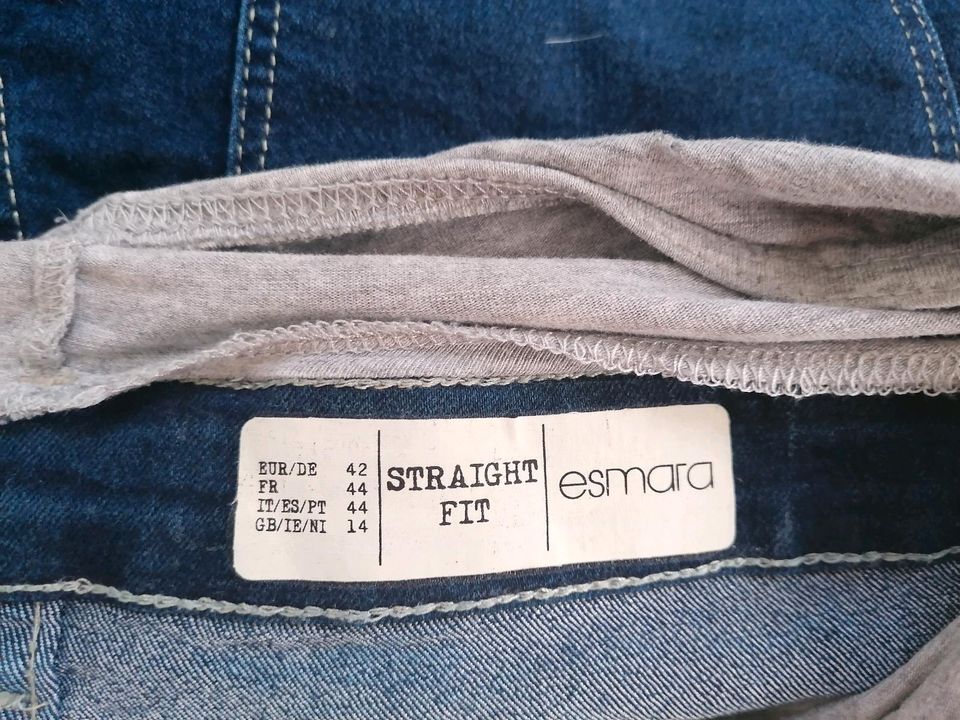 Umstandsjeans Umstandshose Bermuda in Glauchau