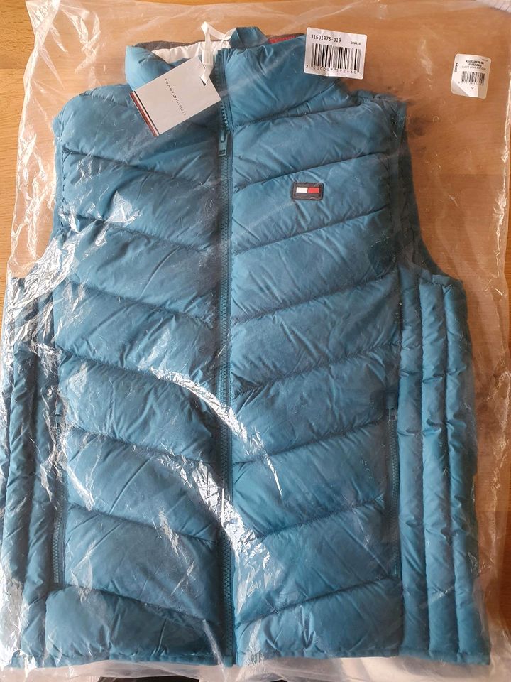 TOMMY Hilfiger U Light DownVest 14 in Wald-Michelbach