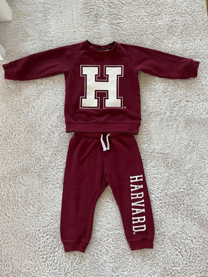 Set aus Pulli & Hose „ Harvard“ Gr. 92 H&M in Erfurt