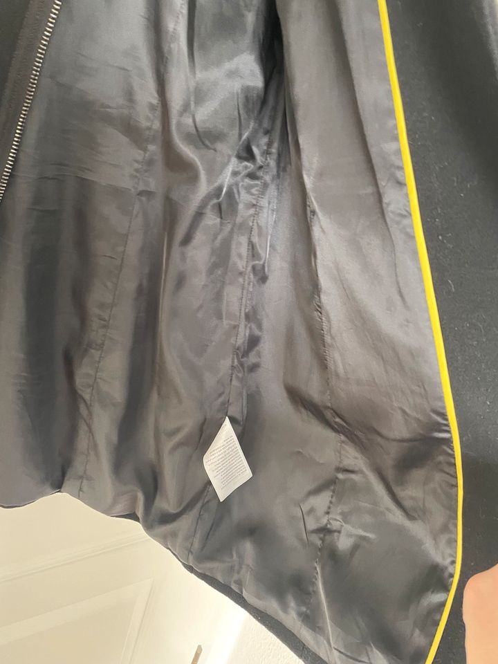 Tom Tailor Mantel schwarz Größe XL Reißverschluss in Sülzetal
