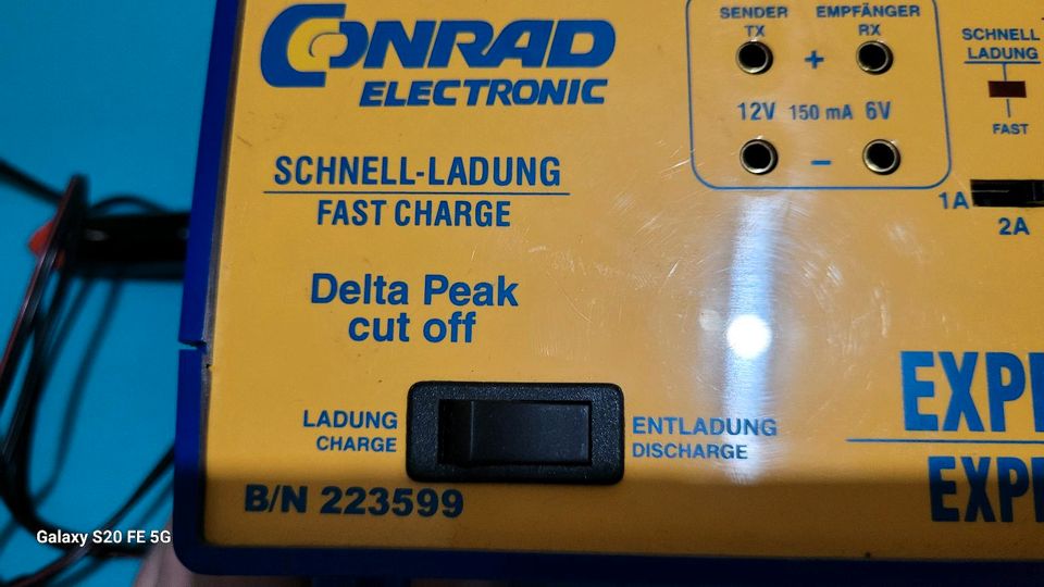 Conrad Elektronik Tamiya  Expert Lader 2 Charger 2 in Frankfurt am Main