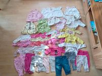 Mädchen Packet 31  Teile Gr 68 Kleid, Shirt, Hose Weste h&m ,c&a Bayern - Weiden (Oberpfalz) Vorschau