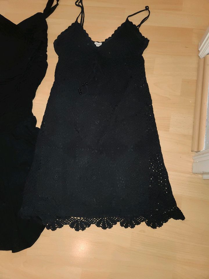 2x Kleid Sommerkleid S 36 Trägerkleid Häkelkleid schwarz in Leipzig