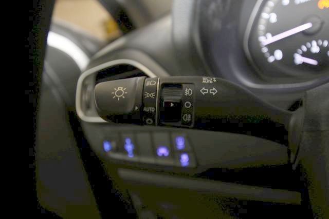 Hyundai i30 Kombi 1.4 Select Klima Tempomat in Eilenburg